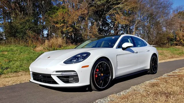 2018 Porsche Panamera Turbo