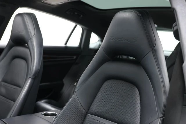 2018 Porsche 971 Panamera Turbo - Image 17 of 31