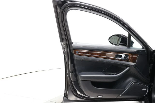 2018 Porsche 971 Panamera Turbo - Image 9 of 31