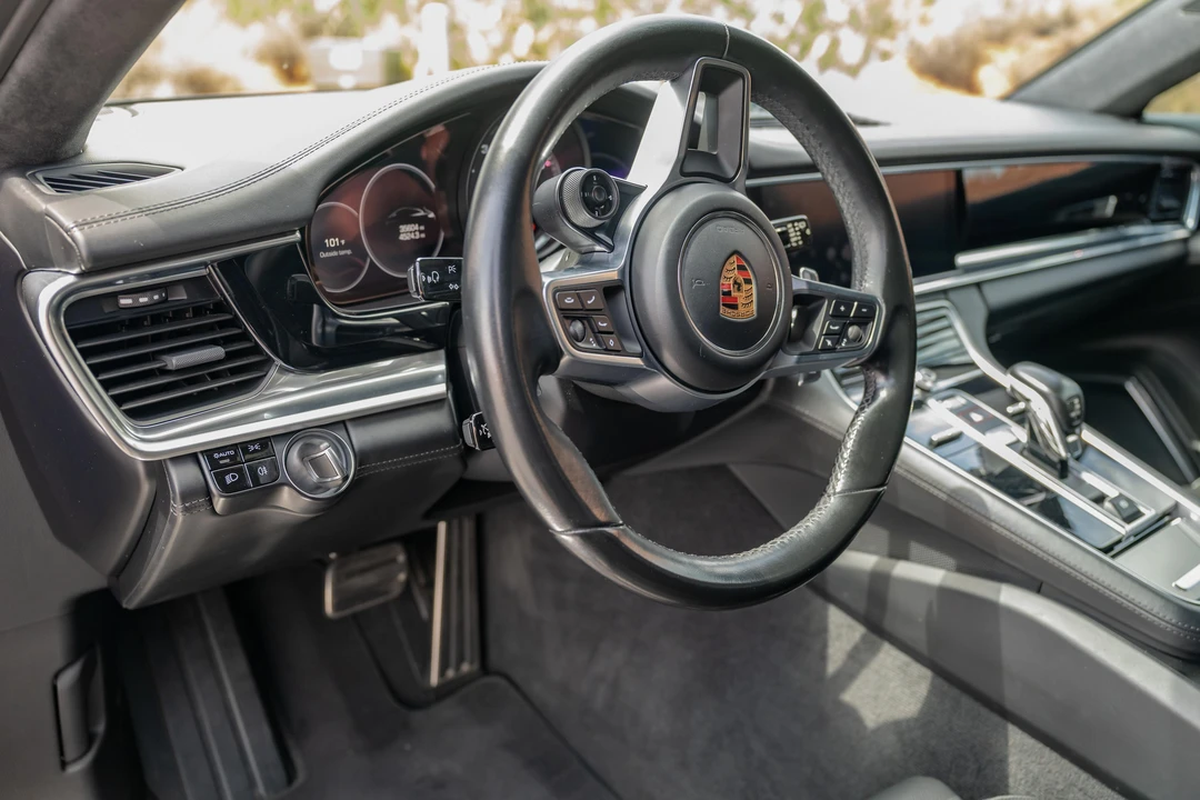 2018 Porsche 971 Panamera Turbo - Image 24 of 31