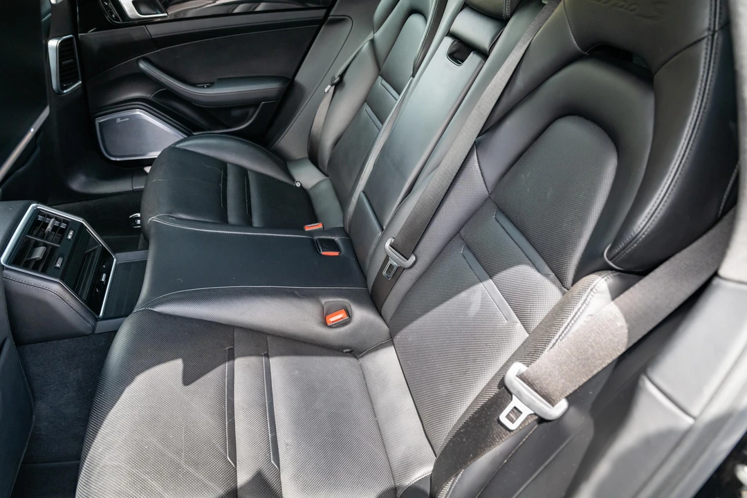 2018 Porsche 971 Panamera Turbo - Image 29 of 31