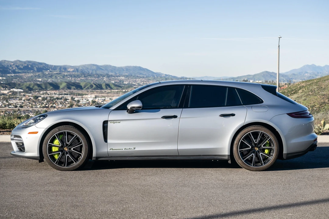 2018 Porsche 971 Panamera Turbo - Image 3 of 31