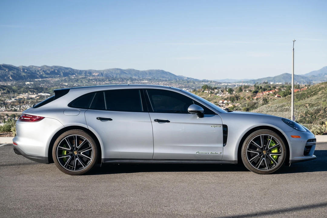 2018 Porsche 971 Panamera Turbo - Image 8 of 31