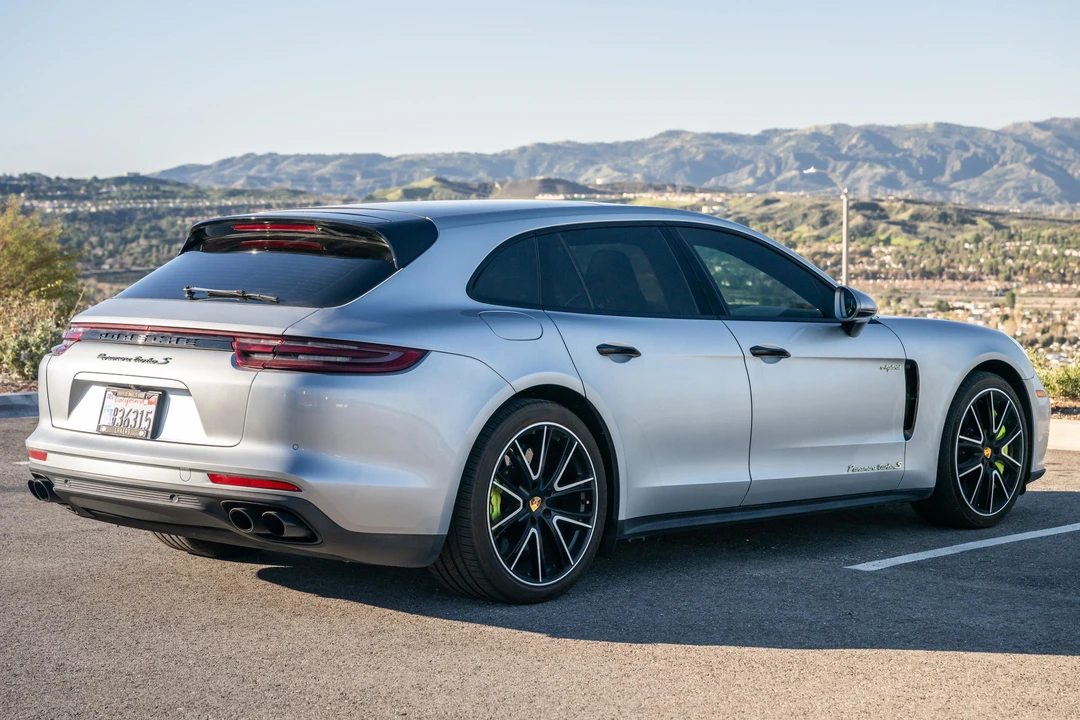 2018 Porsche 971 Panamera Turbo - Image 4 of 31