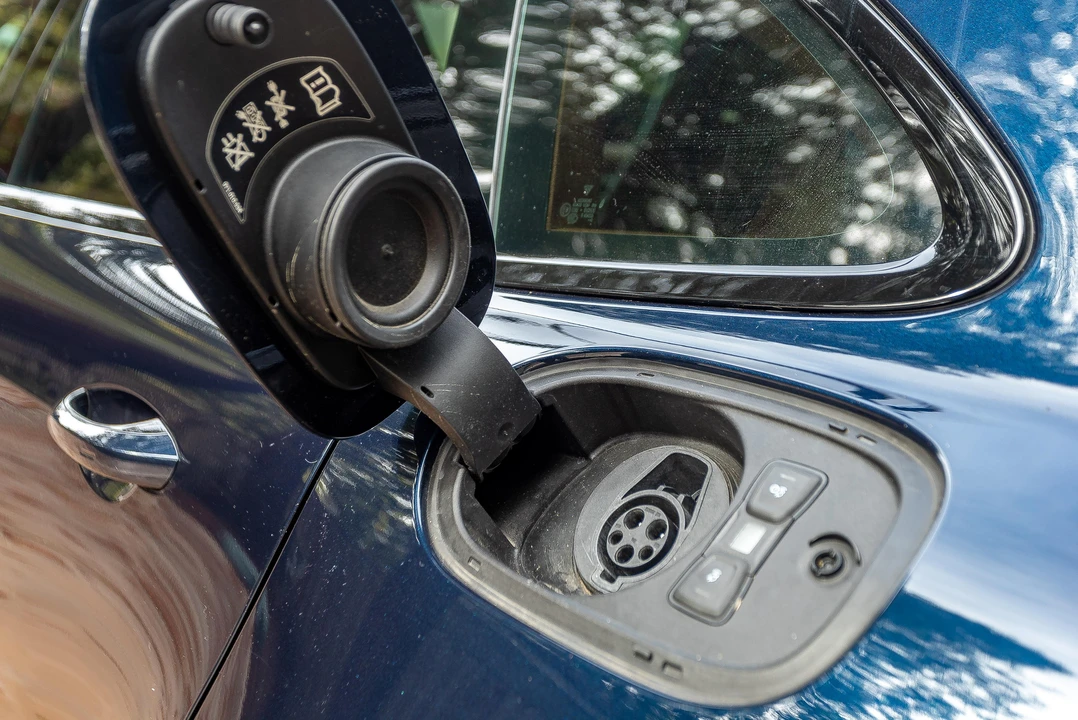 2018 Porsche 971 Panamera Turbo - Image 24 of 30