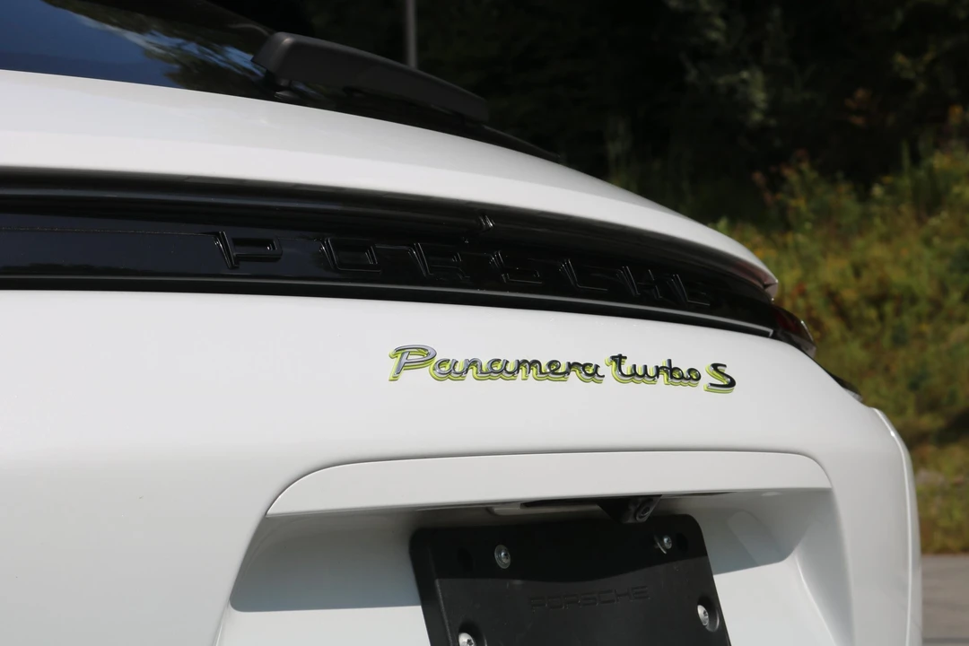 2018 Porsche 971 Panamera Turbo - Image 15 of 31
