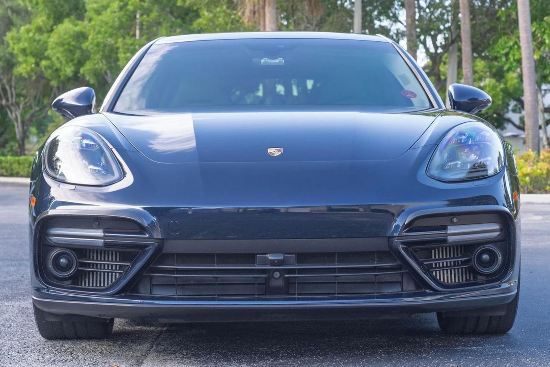 2018 Porsche 971 Panamera Turbo - Image 2 of 31