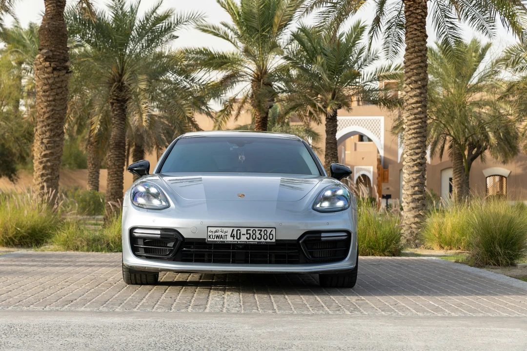 2018 Porsche 971 Panamera Turbo - Image 18 of 21