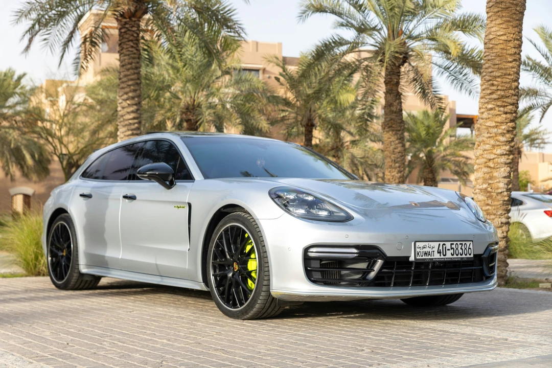 2018 Porsche 971 Panamera Turbo - Image 9 of 21