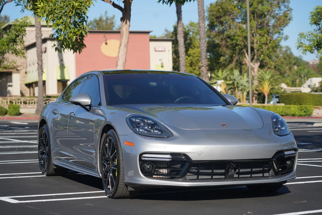 2018 Porsche 971 Panamera Turbo - Image 29 of 31