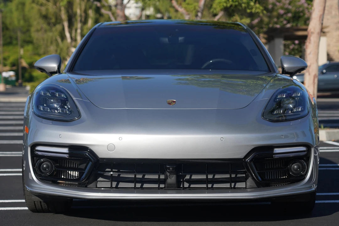 2018 Porsche 971 Panamera Turbo - Image 2 of 31