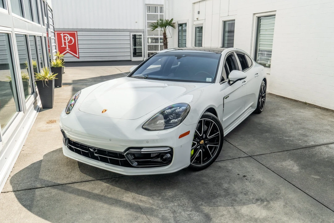 2018 Porsche 971 Panamera Turbo - Image 2 of 31