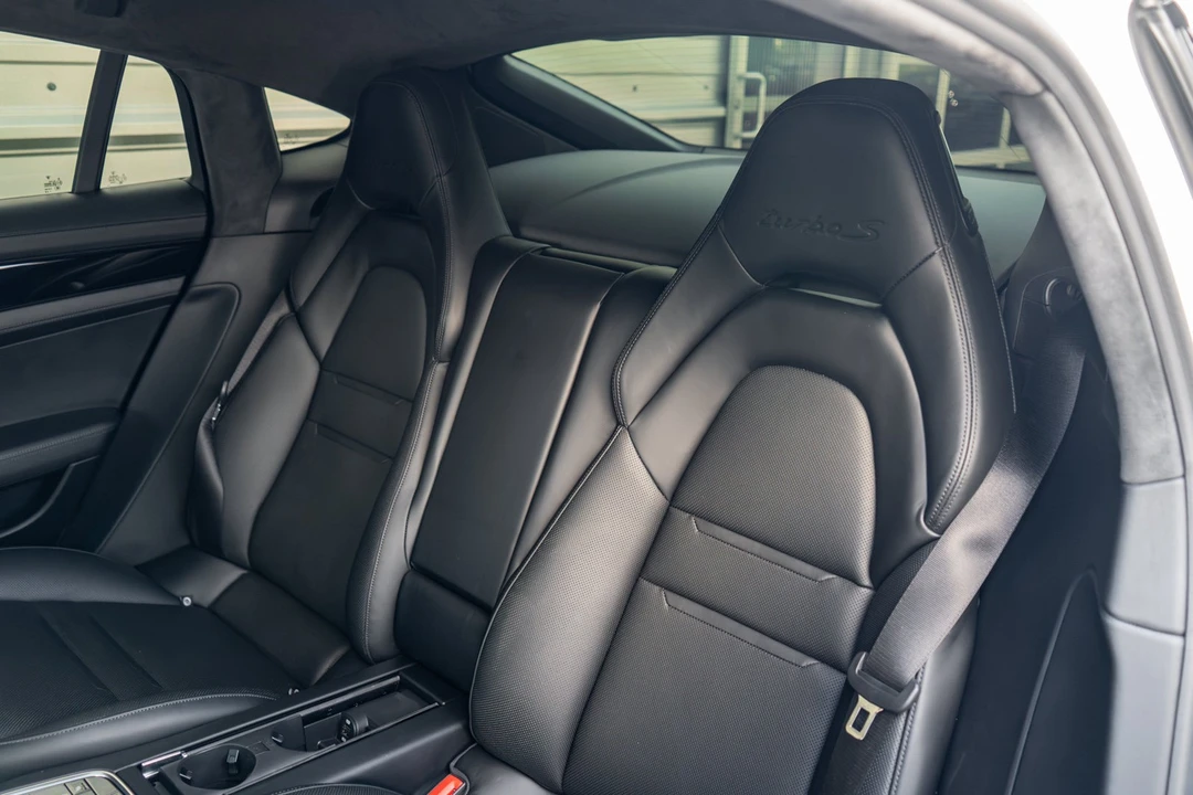2018 Porsche 971 Panamera Turbo - Image 25 of 31