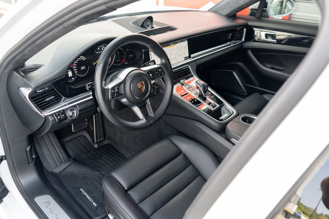 2018 Porsche 971 Panamera Turbo - Image 7 of 31