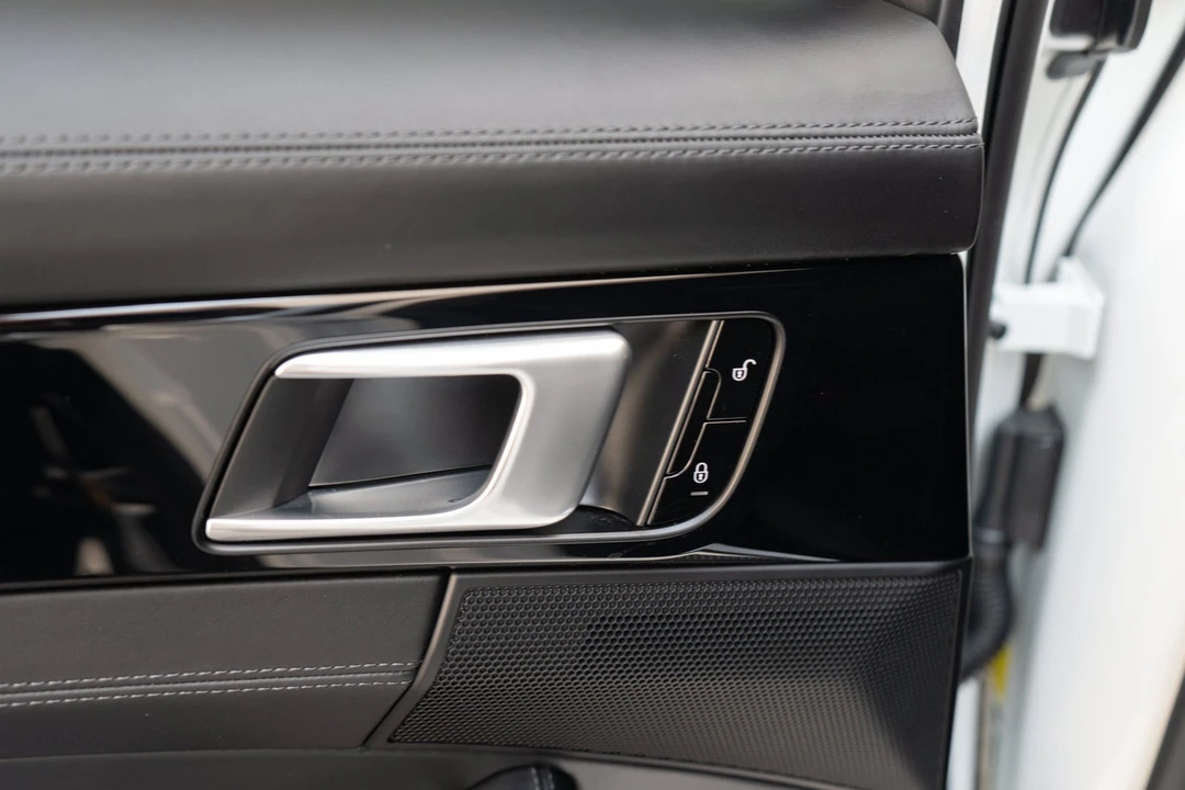 2018 Porsche 971 Panamera Turbo - Image 27 of 31