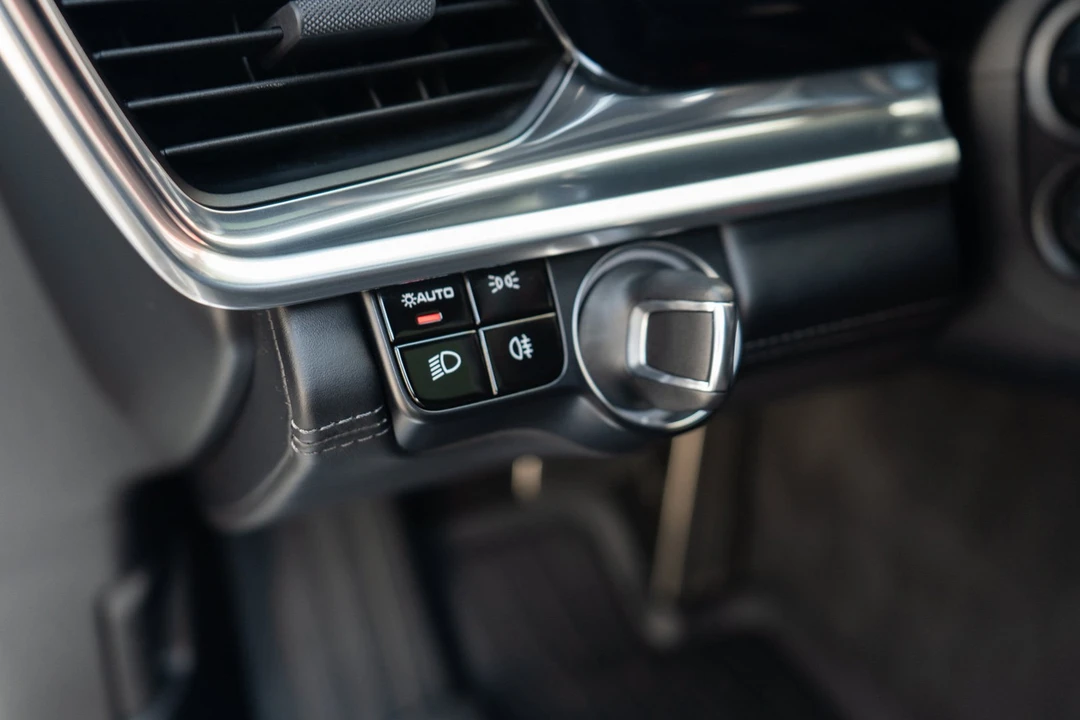 2018 Porsche 971 Panamera Turbo - Image 14 of 31
