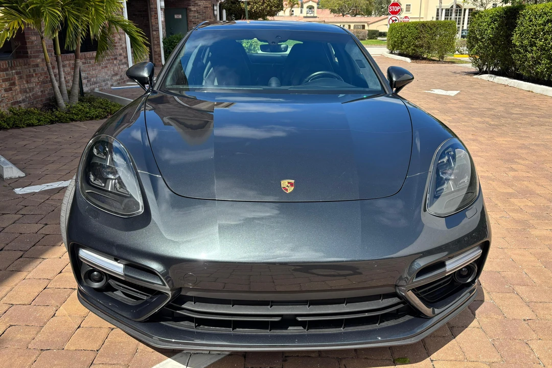 2018 Porsche 971 Panamera Turbo - Image 2 of 31