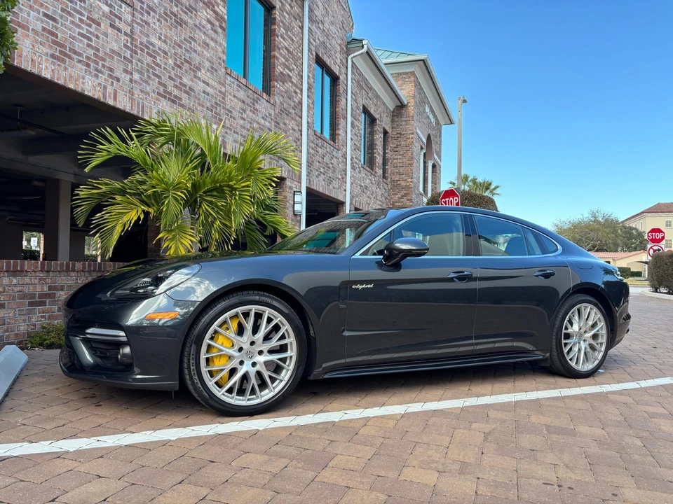 2018 Porsche 971 Panamera Turbo - Image 14 of 31