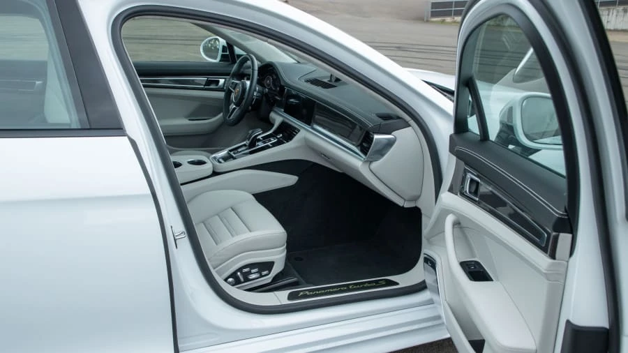 2018 Porsche 971 Panamera Turbo - Image 5 of 31