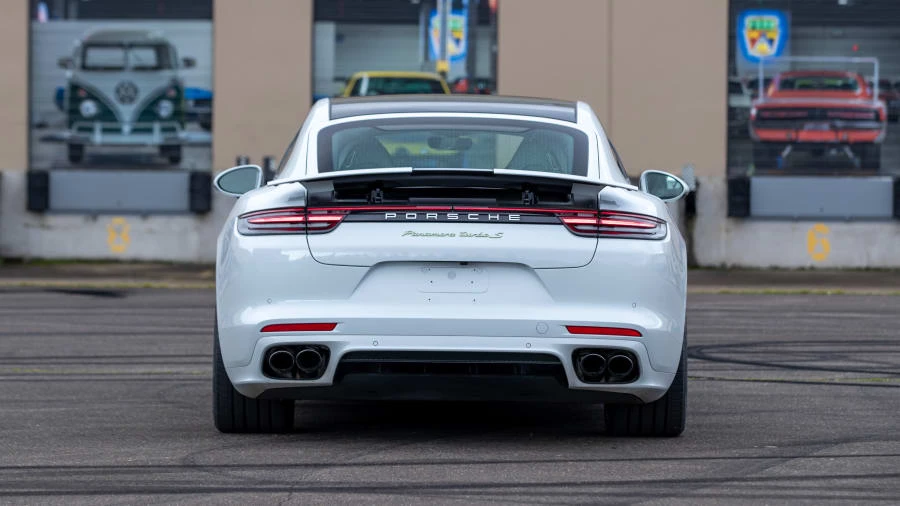 2018 Porsche 971 Panamera Turbo - Image 20 of 31
