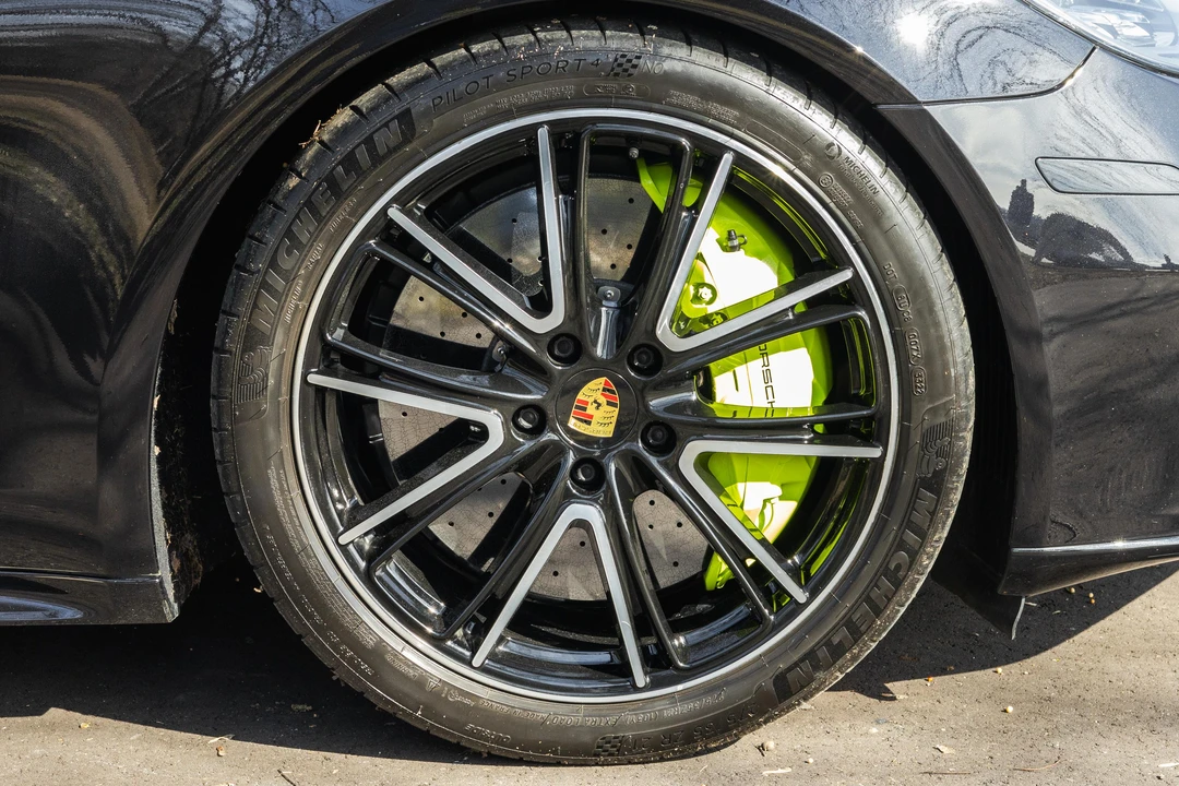 2018 Porsche 971 Panamera Turbo - Image 19 of 31
