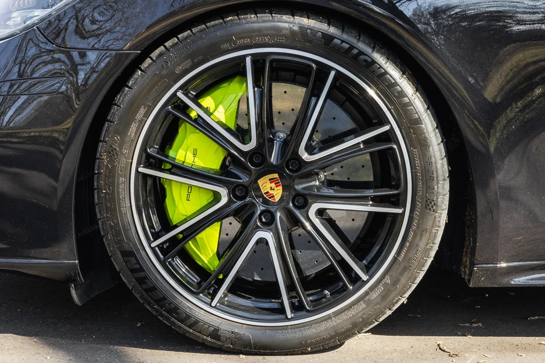 2018 Porsche 971 Panamera Turbo - Image 16 of 31