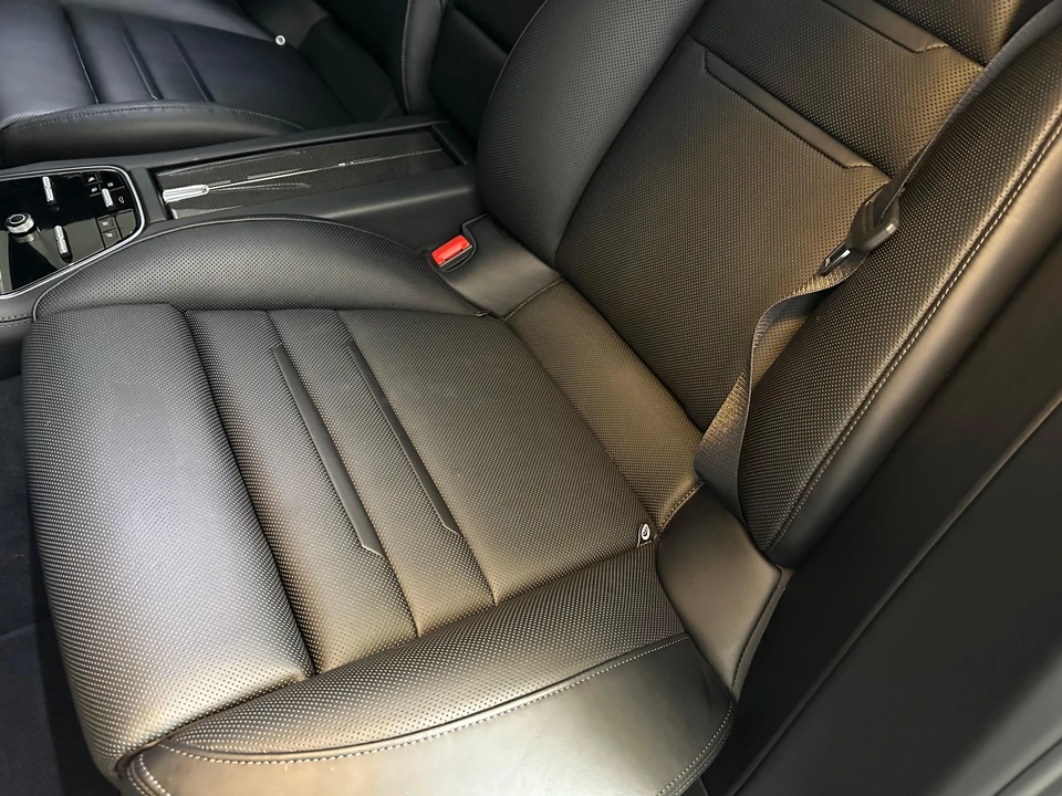 2018 Porsche 971 Panamera Turbo - Image 29 of 31