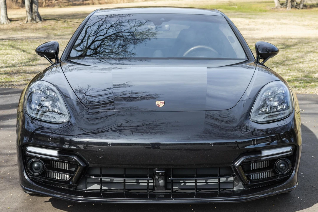 2018 Porsche 971 Panamera Turbo - Image 2 of 31