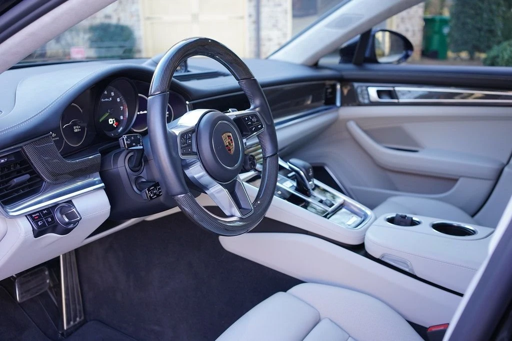2018 Porsche 971 Panamera Turbo - Image 9 of 18