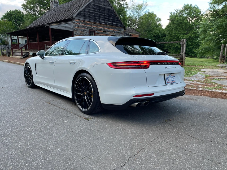 2018 Porsche 971 Panamera Turbo - Image 25 of 31