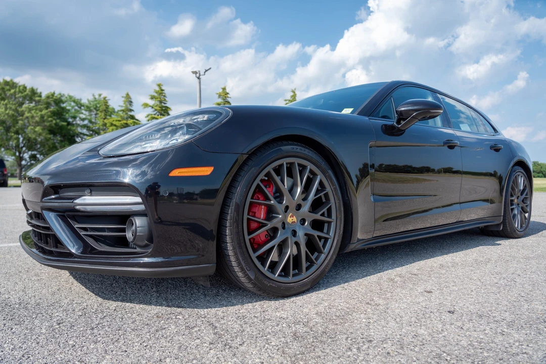 2018 Porsche 971 Panamera Sport Turismo - Image 15 of 31