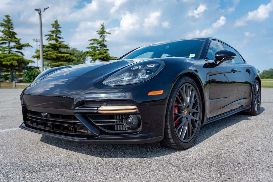 2018 Porsche 971 Panamera Sport Turismo - Image 16 of 31