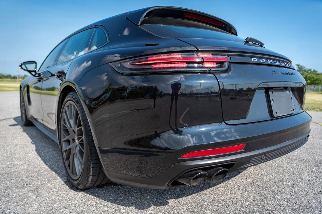 2018 Porsche 971 Panamera Sport Turismo - Image 21 of 31