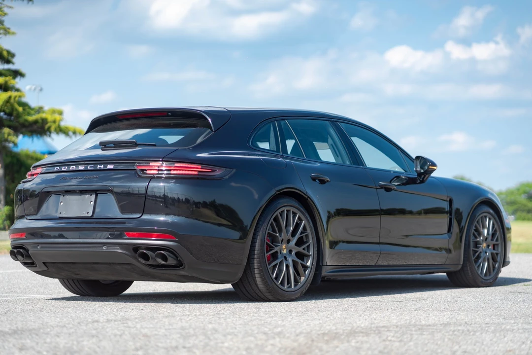 2018 Porsche 971 Panamera Sport Turismo - Image 8 of 31