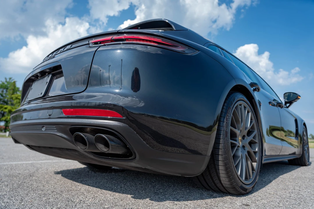 2018 Porsche 971 Panamera Sport Turismo - Image 22 of 31