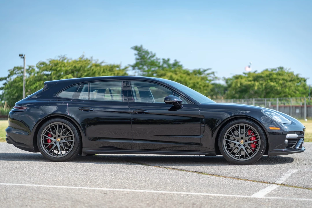 2018 Porsche 971 Panamera Sport Turismo - Image 6 of 31