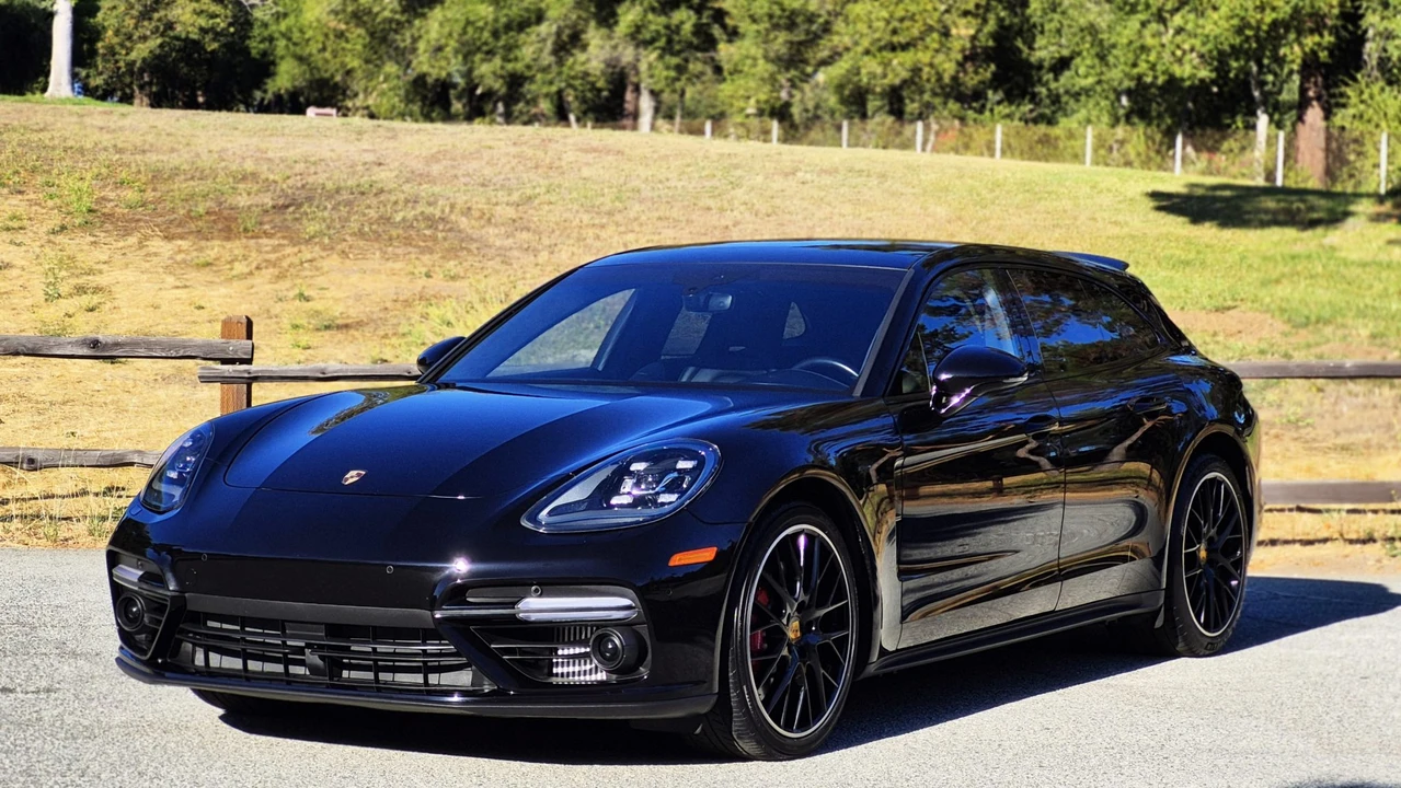 2018 Porsche 971 Panamera Turbo - Image 18 of 31