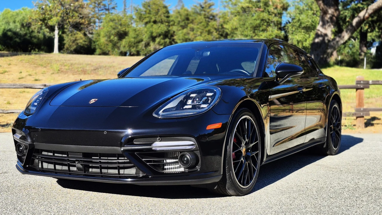 2018 Porsche 971 Panamera Turbo - Image 16 of 31