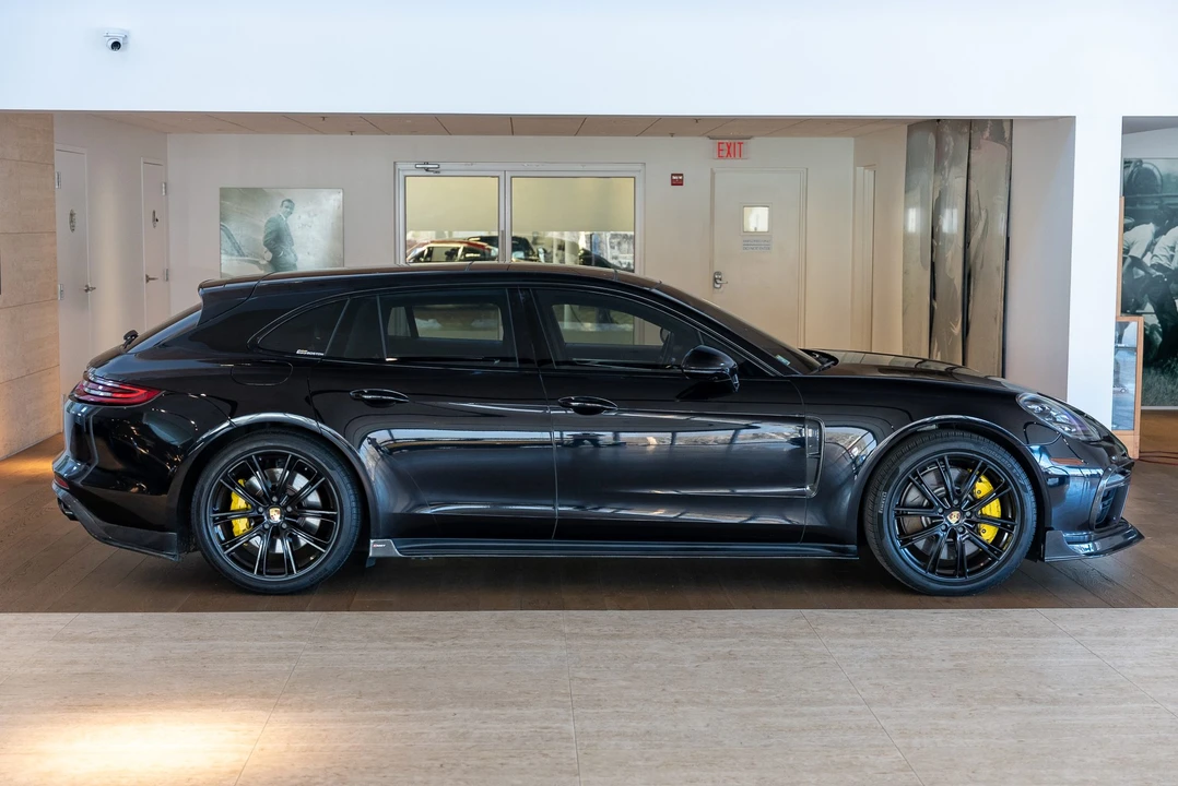 2018 Porsche 971 Panamera Turbo - Image 9 of 31