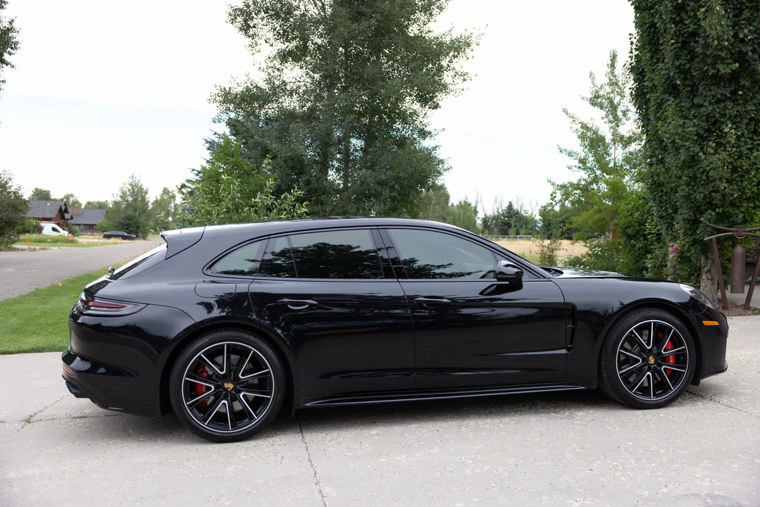 2018 Porsche 971 Panamera Sport Turismo - Image 8 of 31