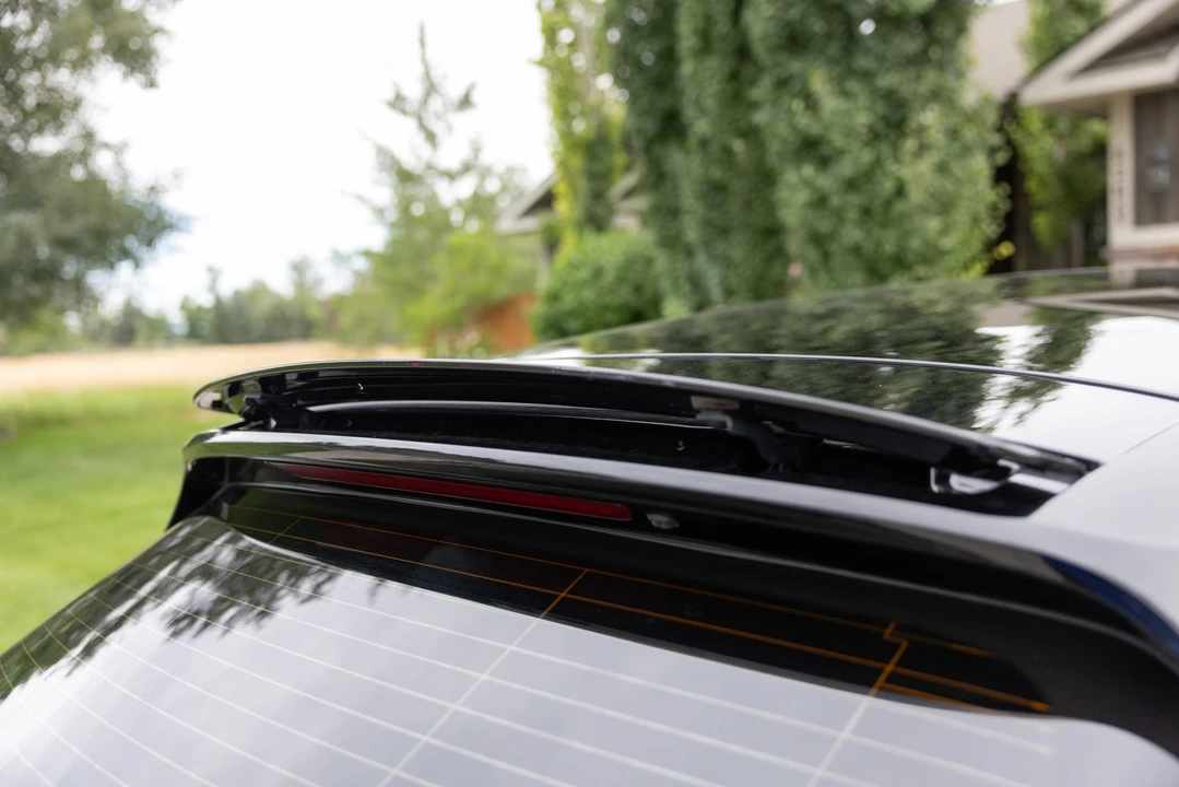 2018 Porsche 971 Panamera Sport Turismo - Image 29 of 31