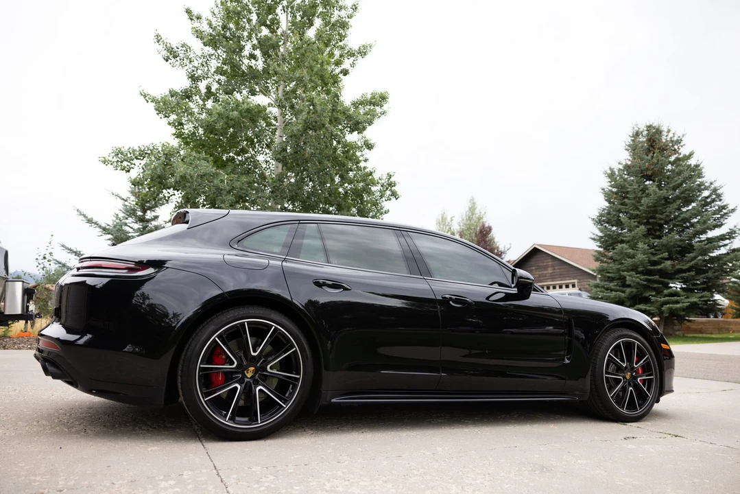 2018 Porsche 971 Panamera Sport Turismo - Image 9 of 31