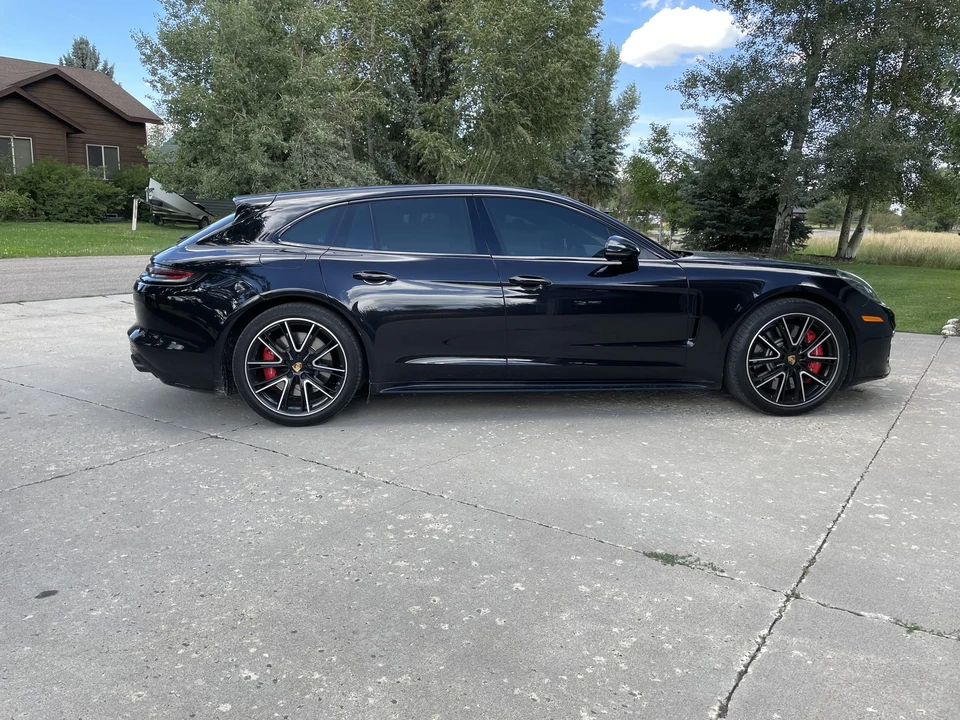 2018 Porsche 971 Panamera Sport Turismo - Image 19 of 31