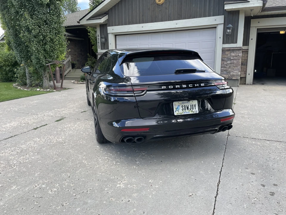 2018 Porsche 971 Panamera Sport Turismo - Image 16 of 31