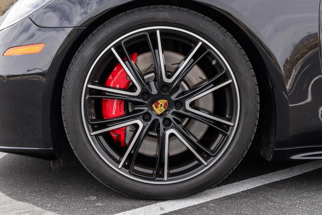 2018 Porsche 971 Panamera Turbo - Image 26 of 31