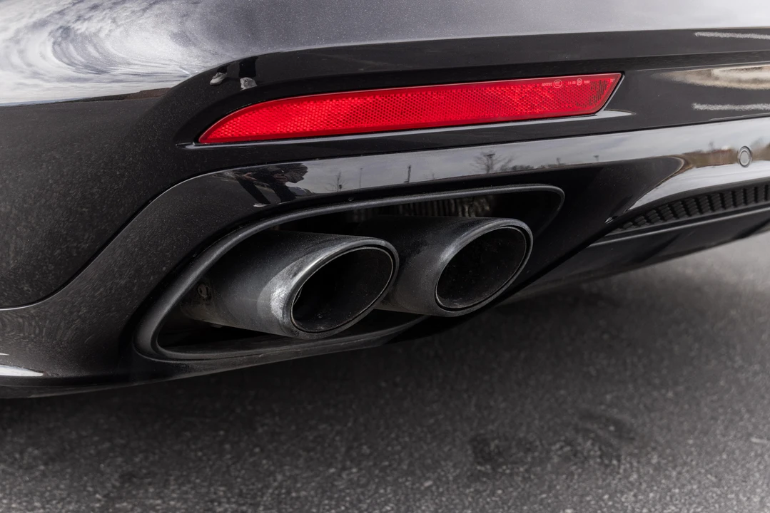 2018 Porsche 971 Panamera Turbo - Image 18 of 31