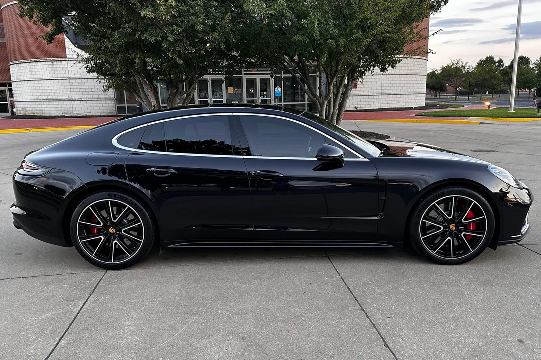 2018 Porsche 971 Panamera Turbo - Image 3 of 31