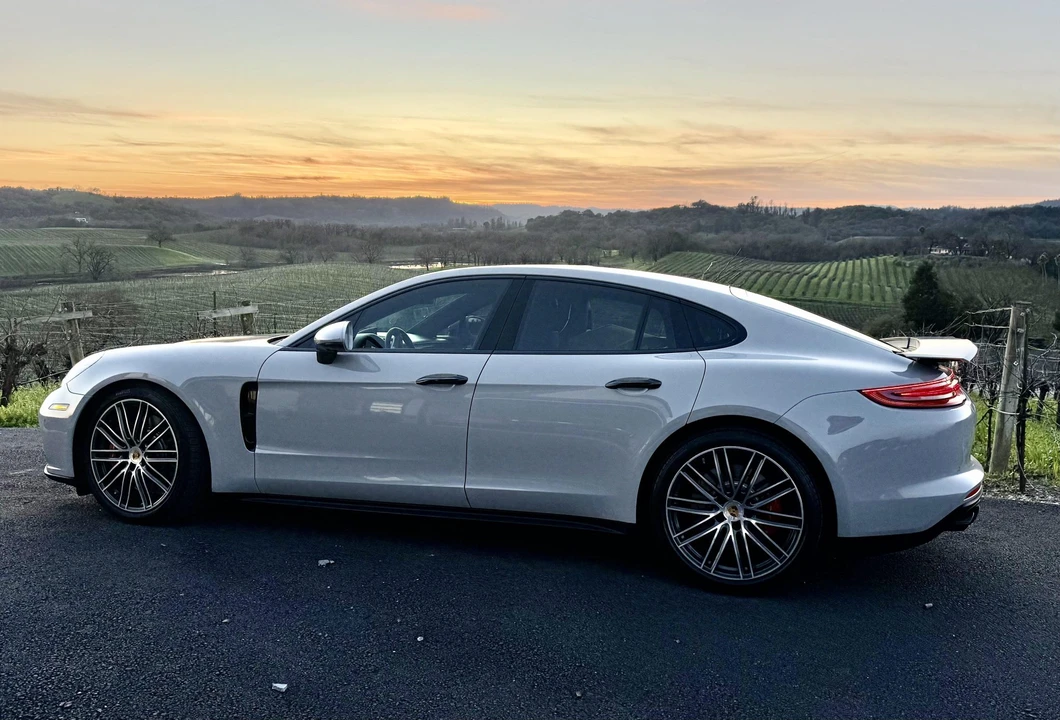 2018 Porsche 971 Panamera Turbo - Image 4 of 31