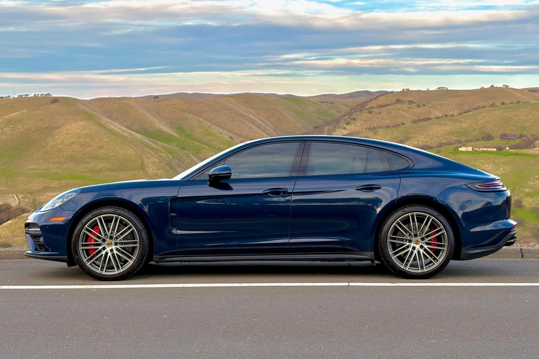 2018 Porsche 971 Panamera Turbo - Image 9 of 31