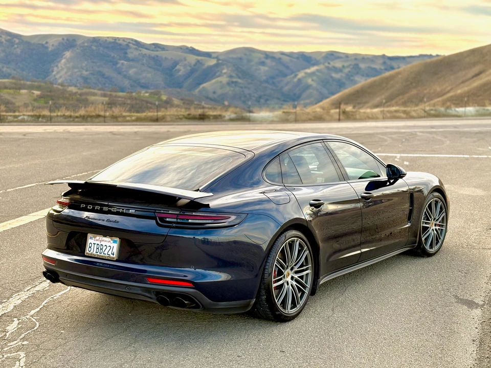 2018 Porsche 971 Panamera Turbo - Image 16 of 31